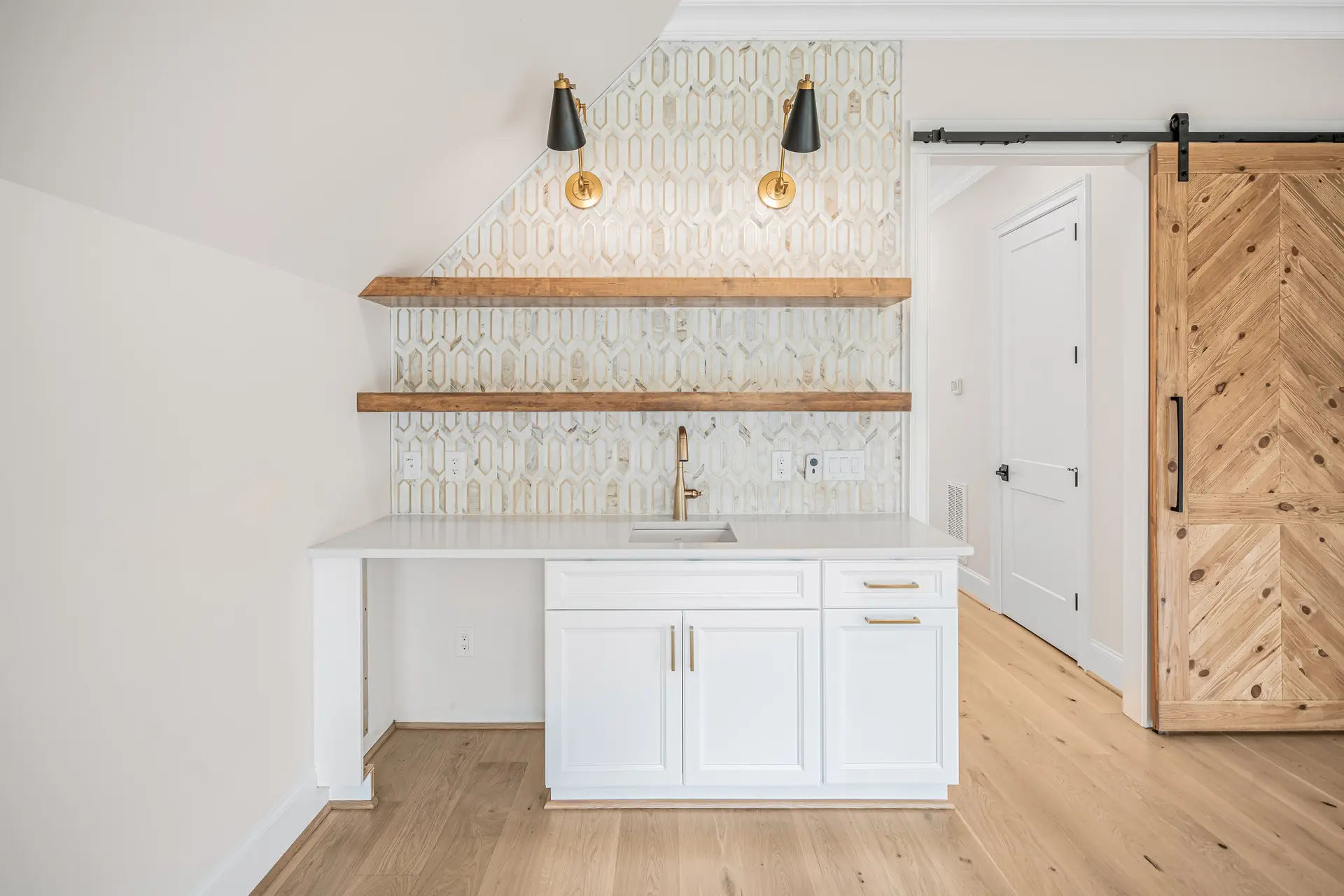 Frazier Residence — photo 5